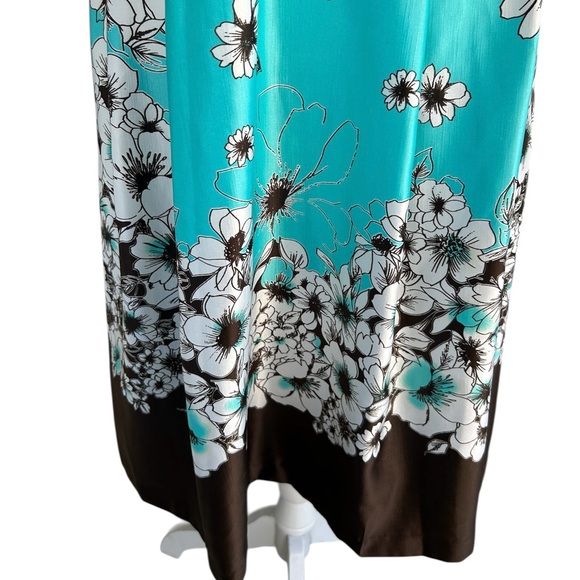 Dressbarn Floral V-Neck Midi Dress in Turquoise and Black - Picture 8 of 10